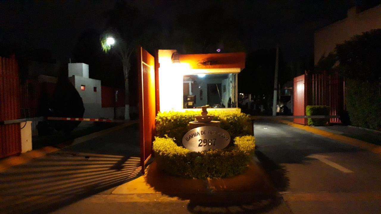 Casa Ejecutivo Zona Iteso Bahia De Acapulco Villa Guadalajara Kültér fotó